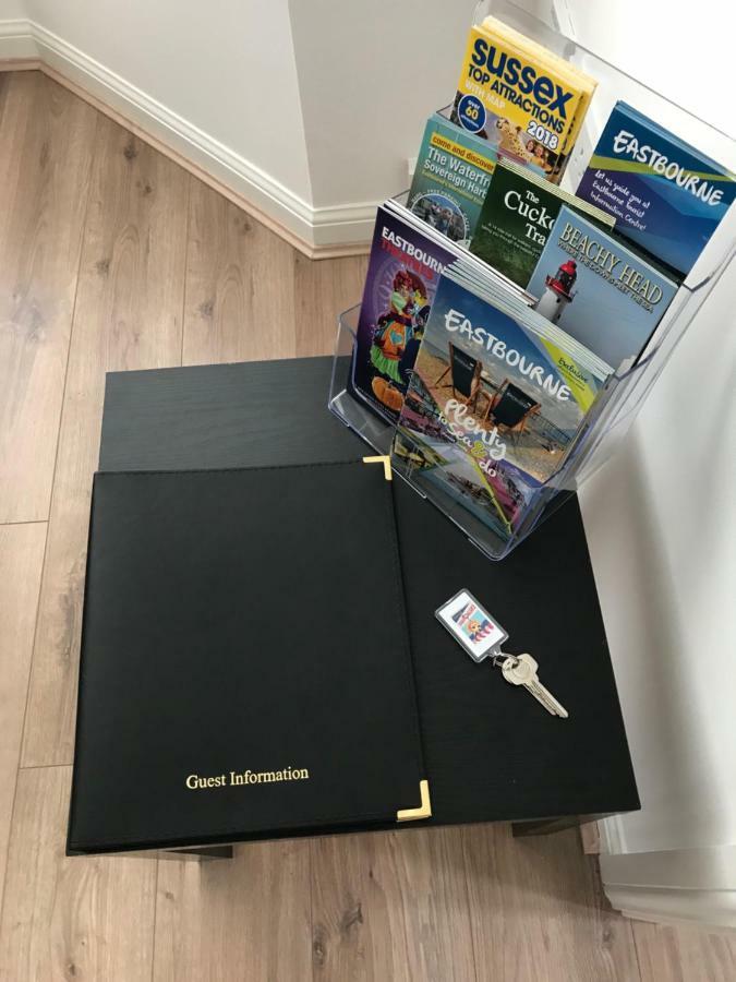 Eastbourne, Sovereign Harbour Holiday Home ภายนอก รูปภาพ